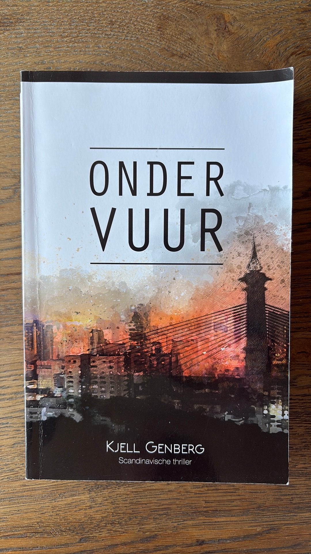 Onder vuur - Kjell Genberg, Boeken, Ophalen of Verzenden, Zo goed als nieuw