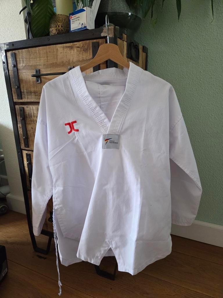 Taekwondo pak maat 160/2, Ophalen of Verzenden