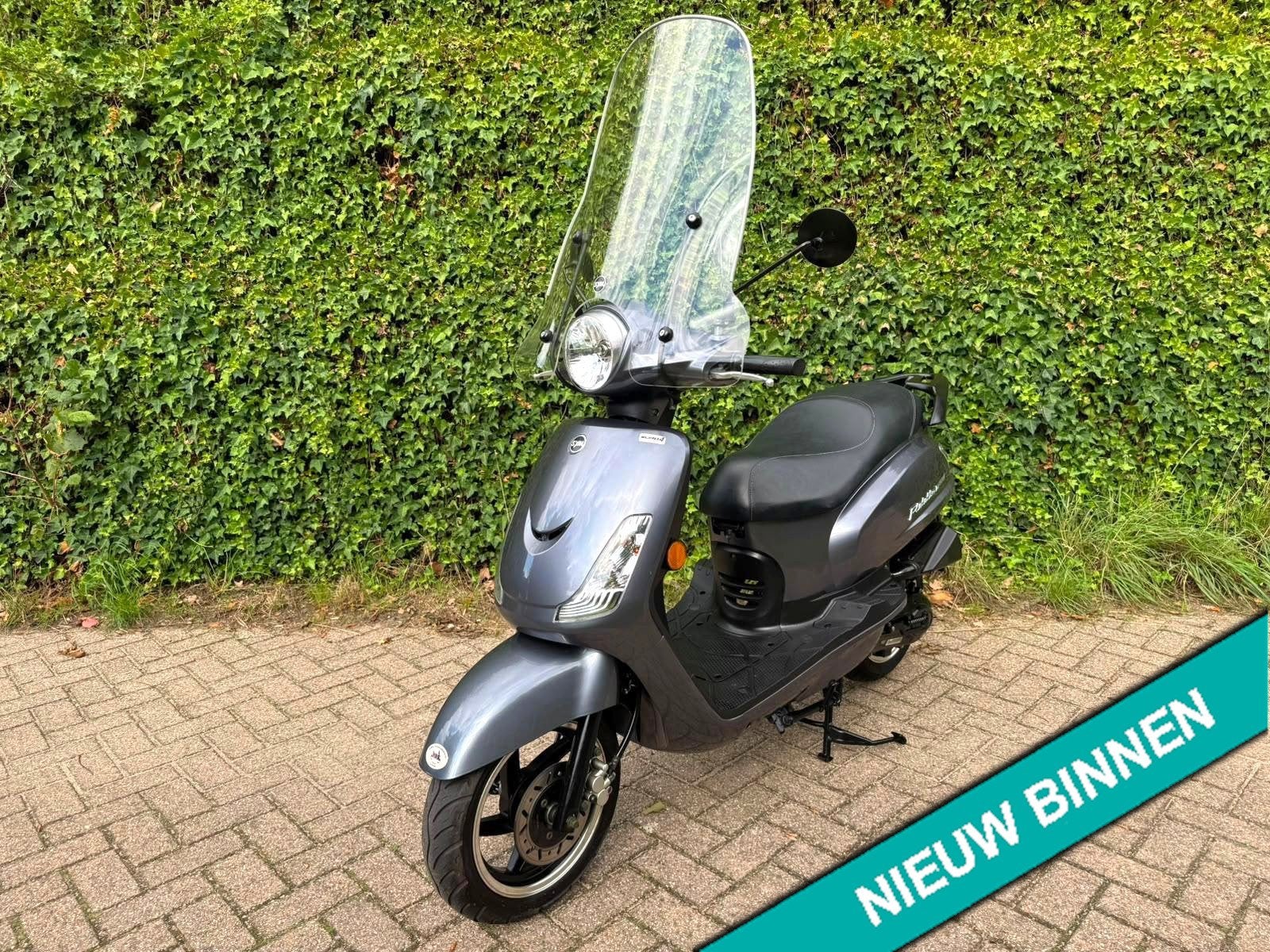 SYM Fiddle 2 Scooter Steal Blue Windscherm BETAAL met in3, 49 cc, S, Benzine, Fiddle