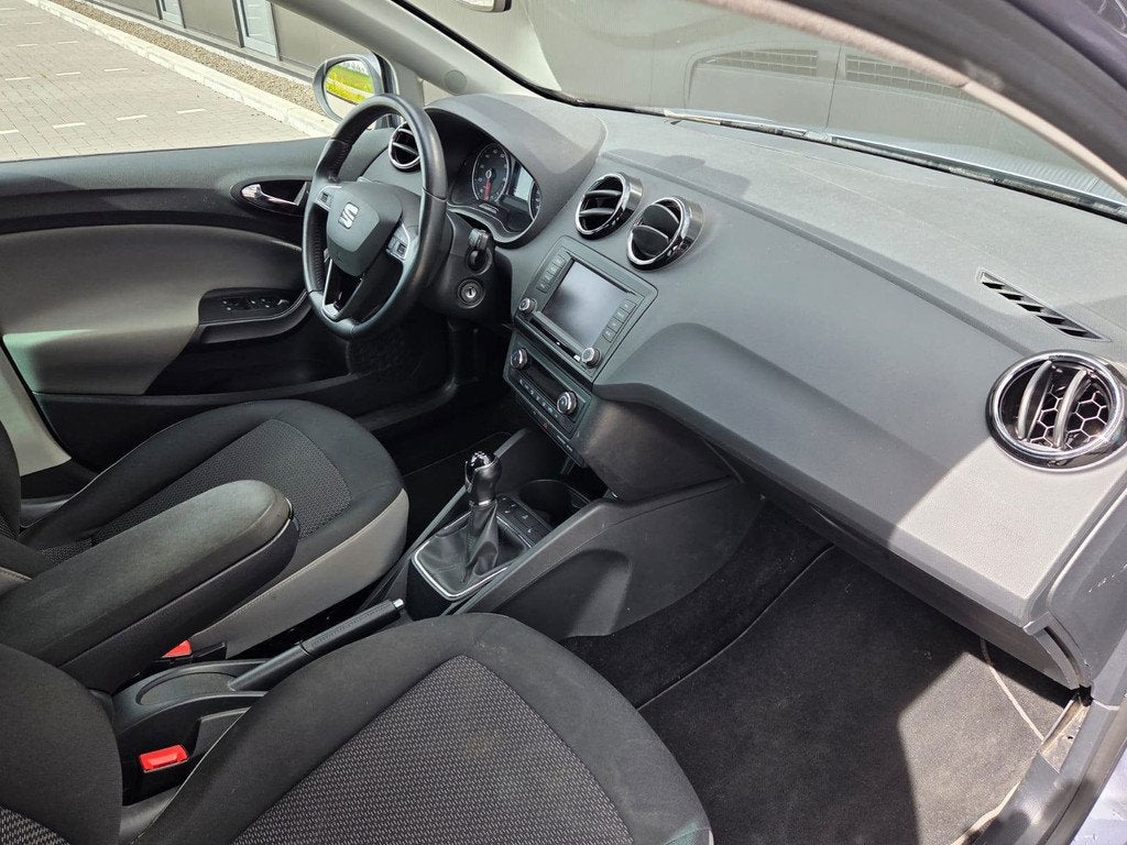 Seat Ibiza ST 1.0 EcoTSI Style Connect Xenon, Voorwielaandrijving, Euro 6, Origineel Nederlands, Handgeschakeld