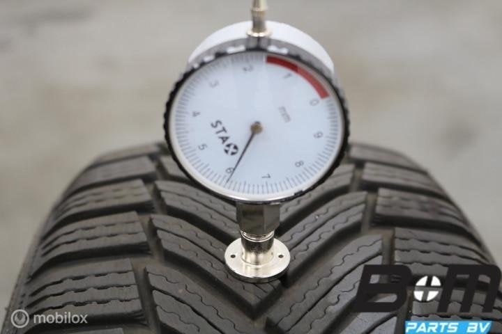 2 x 2055516 91H Michelin Alpin 6 met 5.5mm 205 55 16, Gebruikt, 16 inch