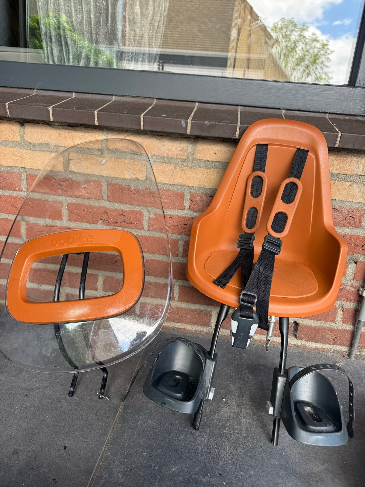 Bobike fietsstoeltje met windscherm - Kan nog een ronde mee!, Fietsen en Brommers, Fietsaccessoires | Fietsstoeltjes, Ophalen