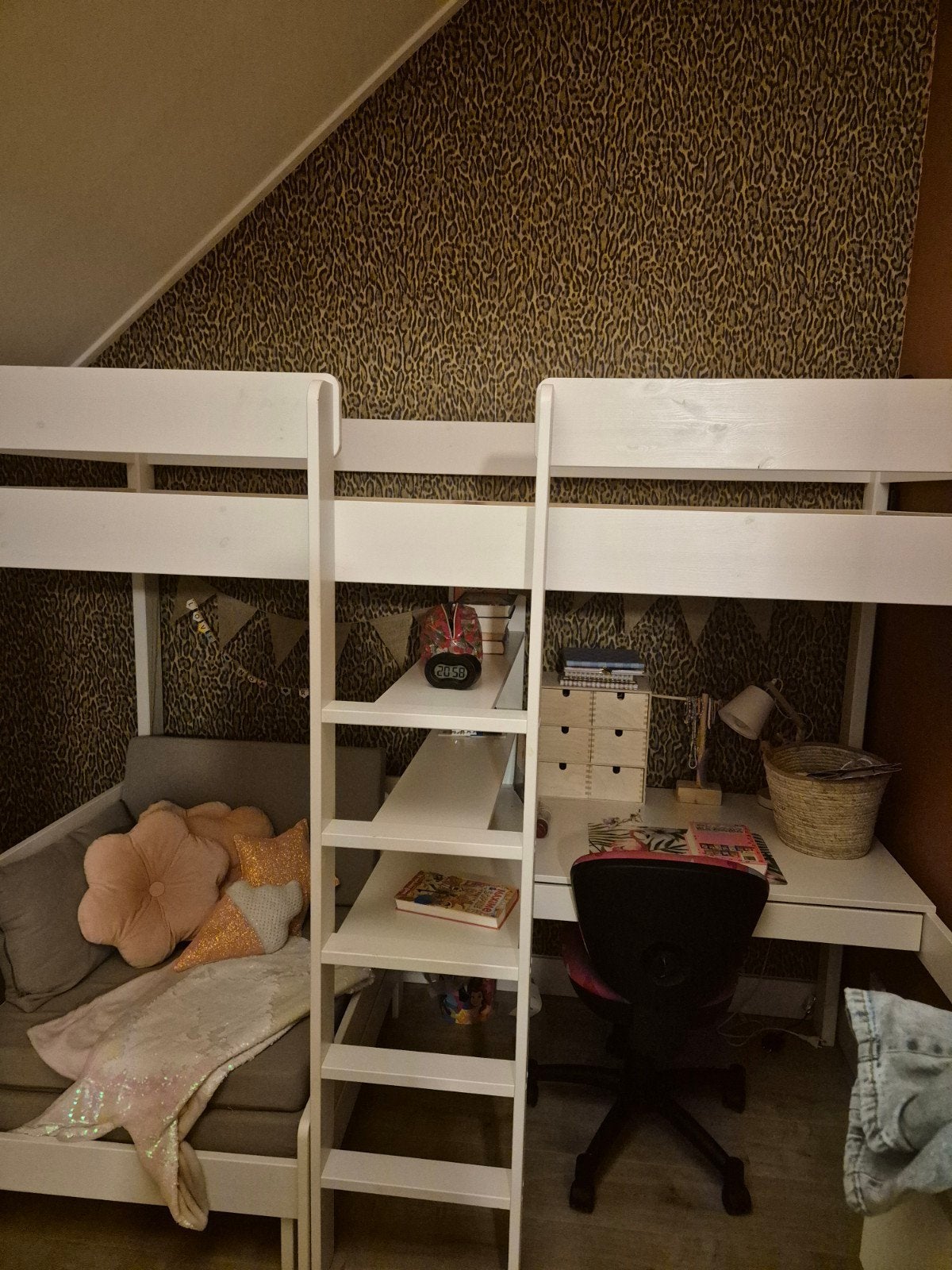 hoogslaper met uitschuifbaar logeerbed, Ophalen, Gebruikt, Eenpersoons, 90 cm