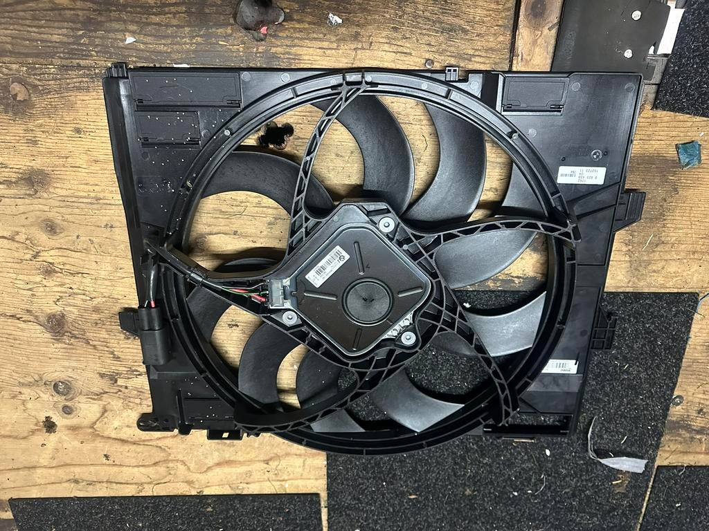 Koelventilator BMW 3 serie F30 F31 F32 F33 F36, Ophalen, BMW