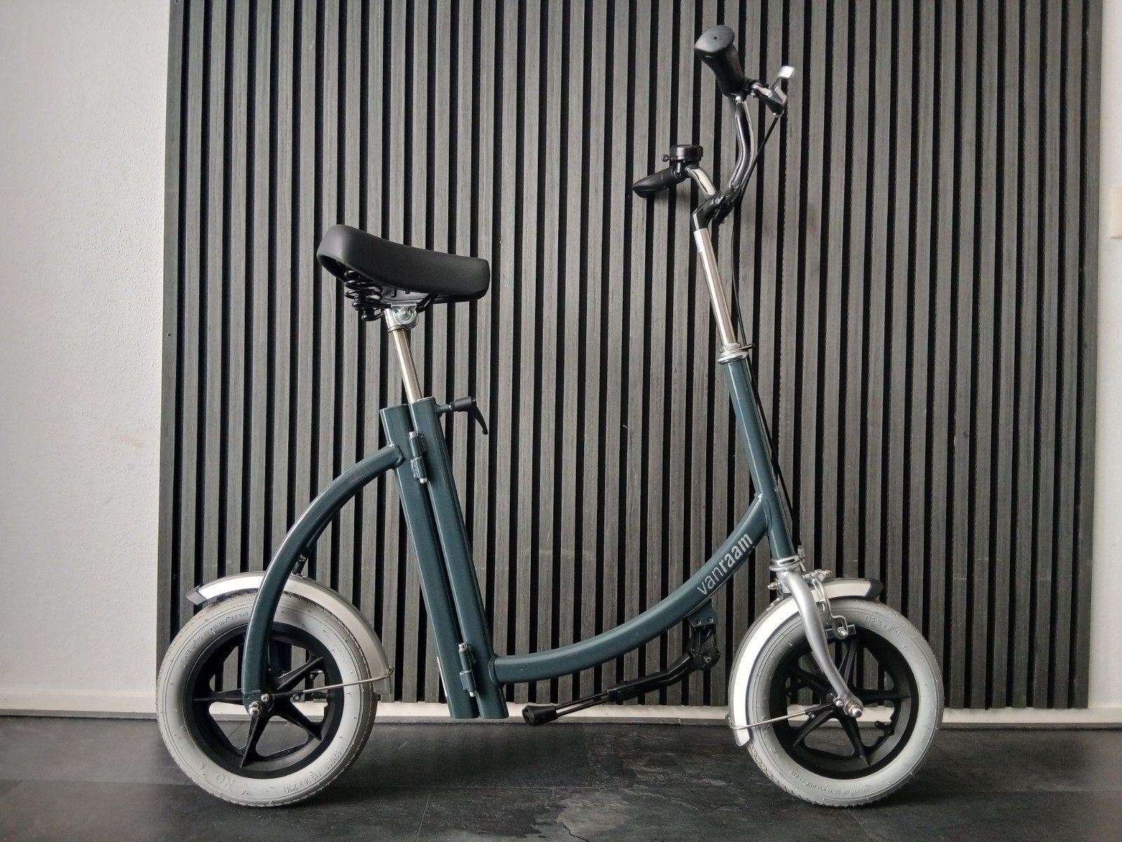 Als nieuw! Van Raam loophulp, loopfiets volwassenen, Ophalen of Verzenden, Zo goed als nieuw, Minder dan 14 inch