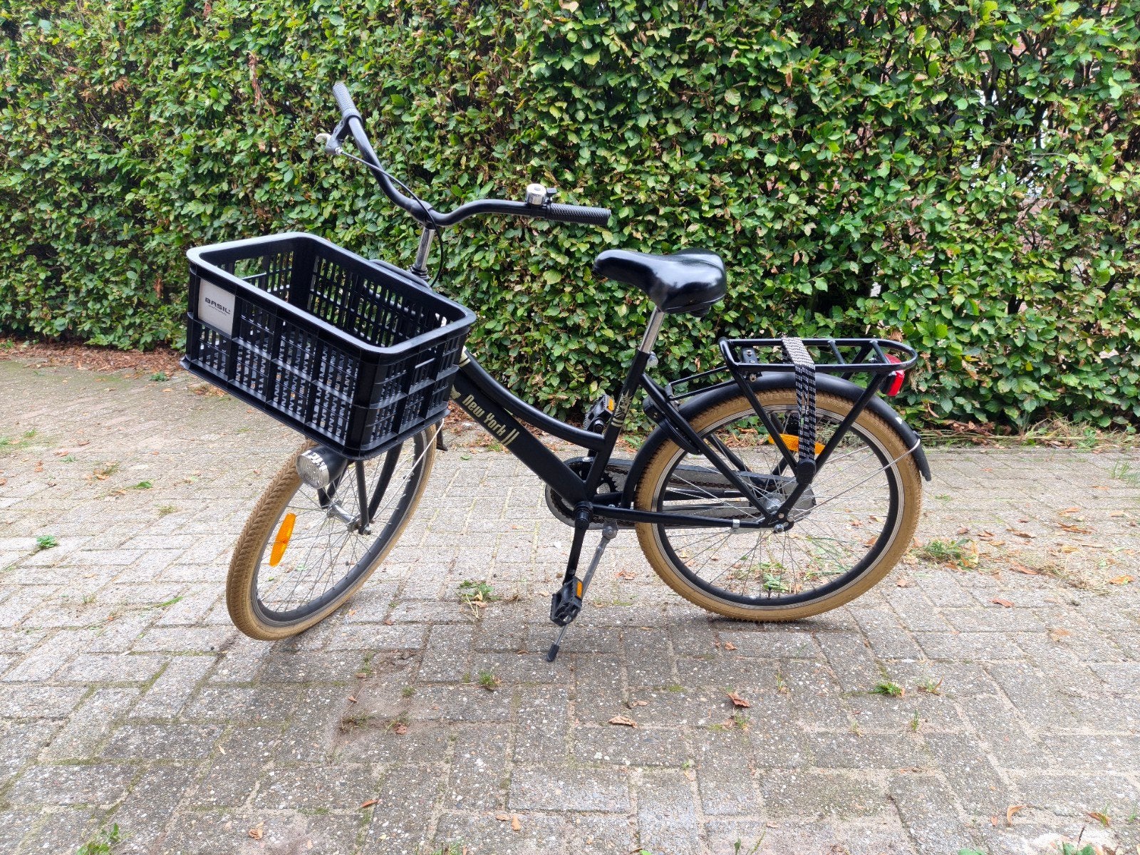 meisjes transport fiets 24 inch wielen, Fietsen en Brommers, Ophalen, Terugtraprem, Onbekend, Handrem