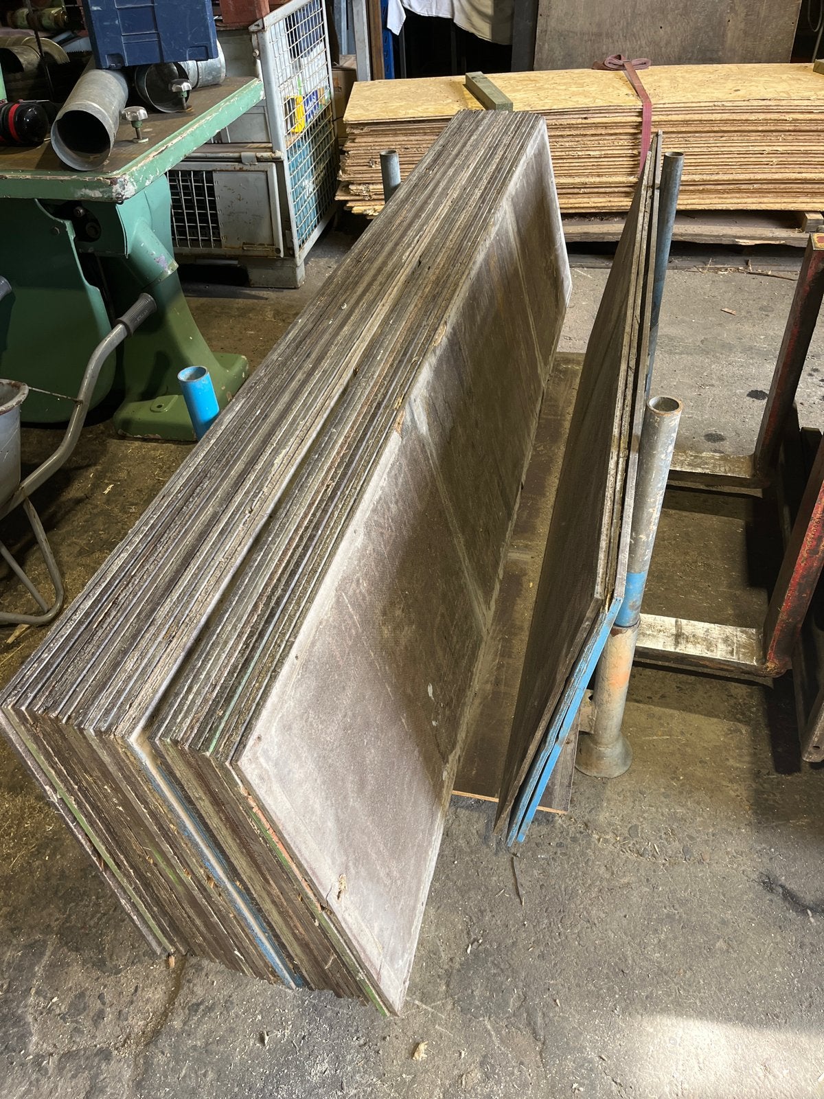 Betonplex platen, 1 cm dik, 57.5 cm breed, 2.50 m lang, Tuin en Terras, Ophalen, Gebruikt, Overige typen, Hardhout