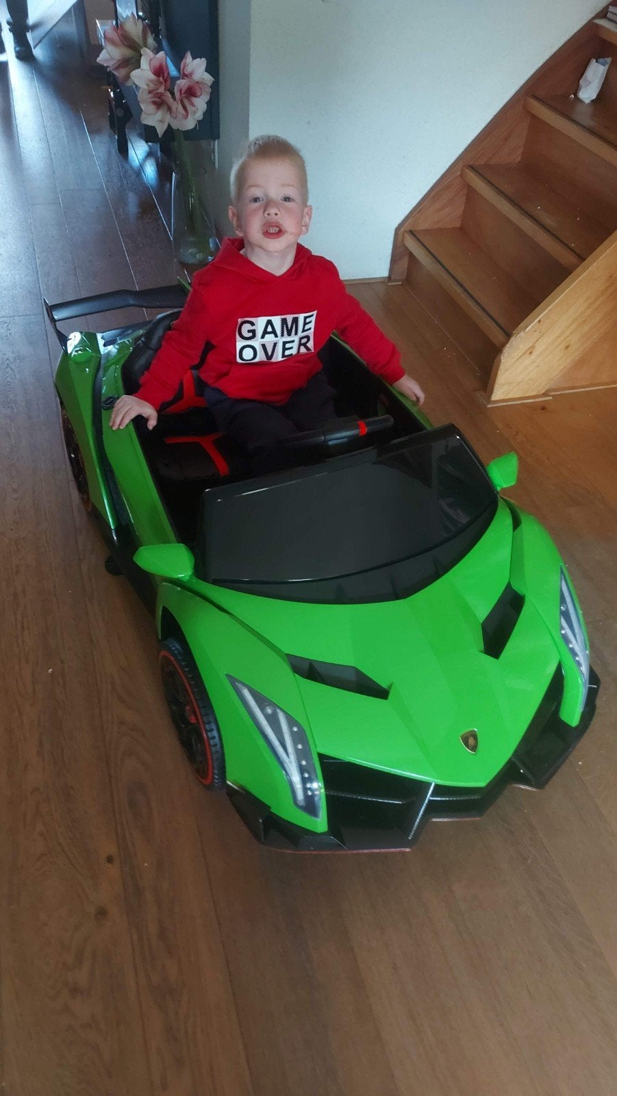 Bestuurbare Lamborghini Kinderauto,Muziek, Nieuwe Accu, Ophalen, Zo goed als nieuw