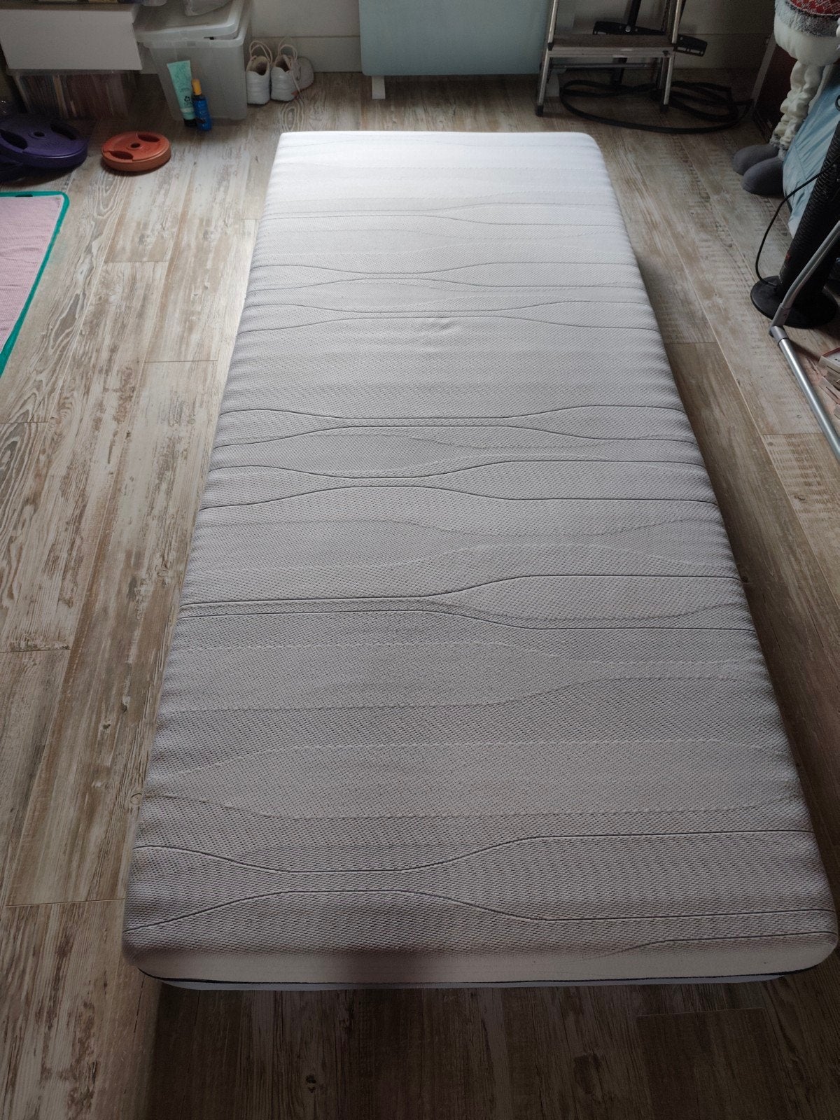 M-Line Slow Motion VI Matras 90x210 - Zo goed als nieuw, Huis en Inrichting, Slaapkamer | Matrassen en Bedbodems, Ophalen
