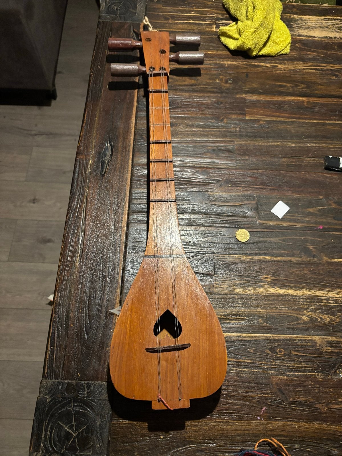 Vintage snaarinstrument, mogelijk een luit of saz, Muziek en Instrumenten, Snaarinstrumenten | Overige, Ophalen, Gebruikt, Luit, Saz of Bouzouki