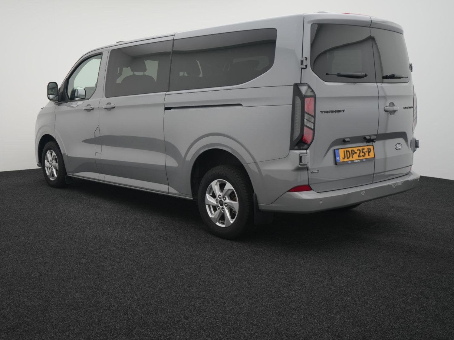 Ford Transit Custom 340 2.5 PHEV L2H1 Limited, Auto's, 12 maanden, Gebruikt, 4 cilinders, Bedrijf