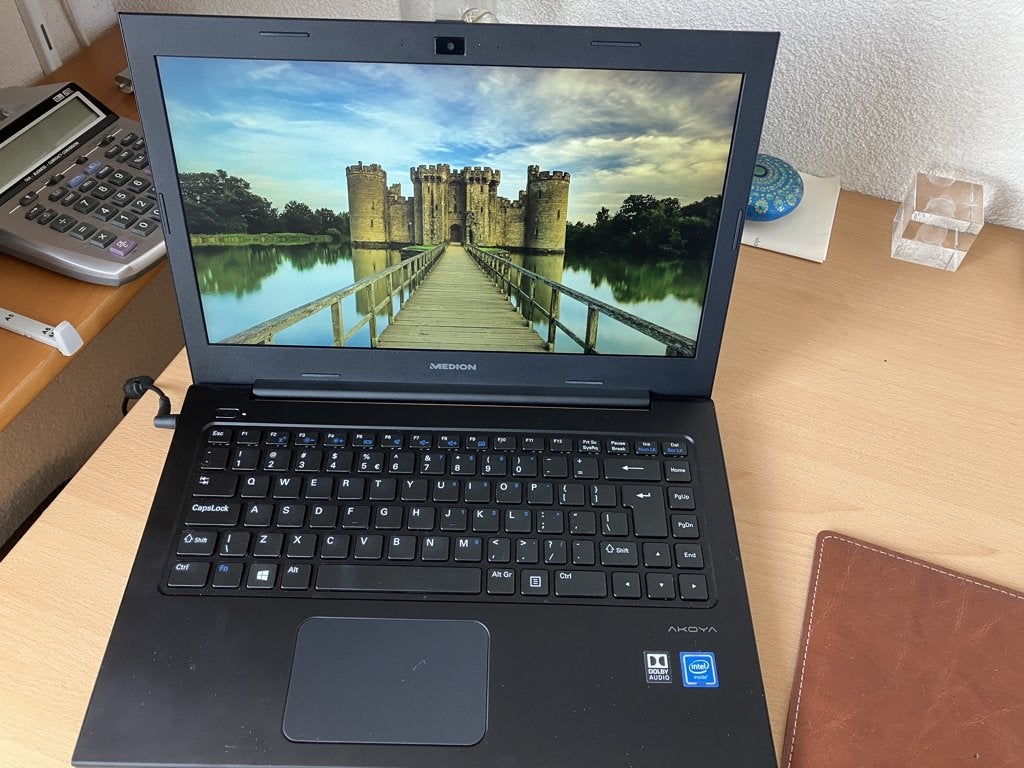 Medion Laptop windows 10, Ophalen, Gebruikt, Met videokaart, 2 tot 3 Ghz
