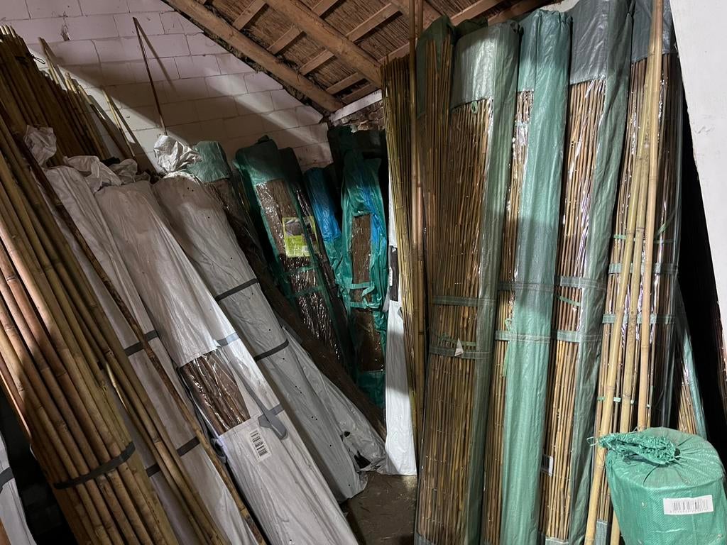 Schutting tuin bamboe wilgenmat rietmat/plaat palen planken