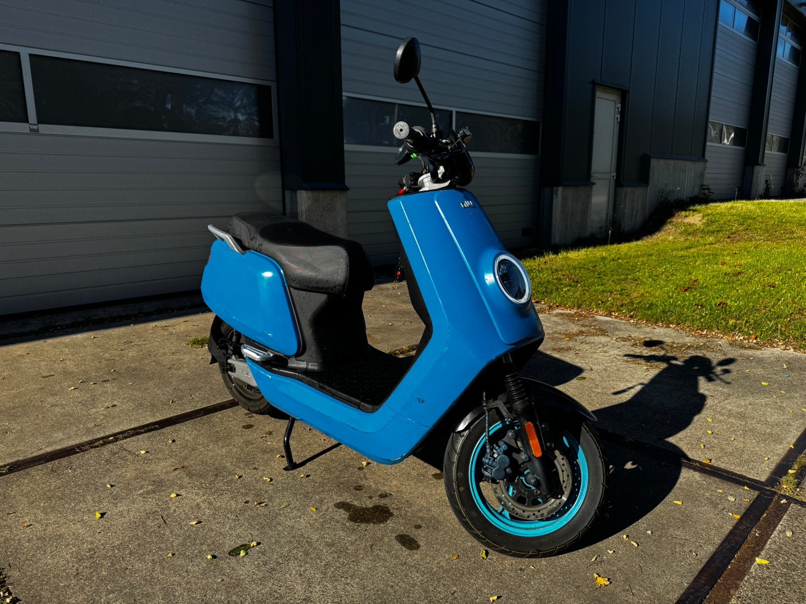 NIU NQI Sport Standard Range | 2021 | 4.800 km | Elektrisch, Ophalen, Gebruikt, Maximaal 45 km/u, Elektrisch