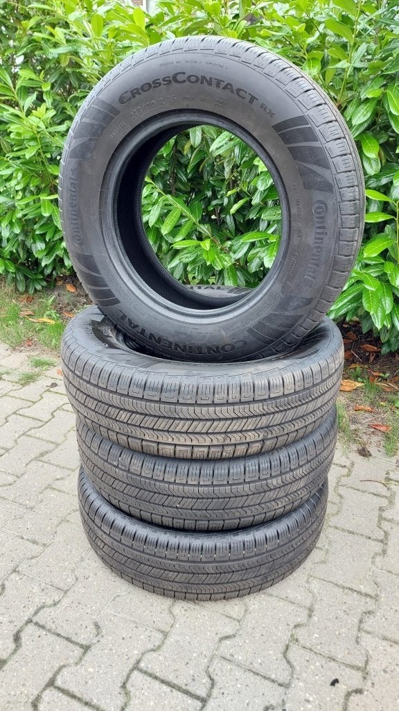 Zomerbanden 215/70/16 Continental 4-stuks. NIEUWSTAAT!, 16 inch, Banden en Velgen, Ophalen of Verzenden, Personenwagen