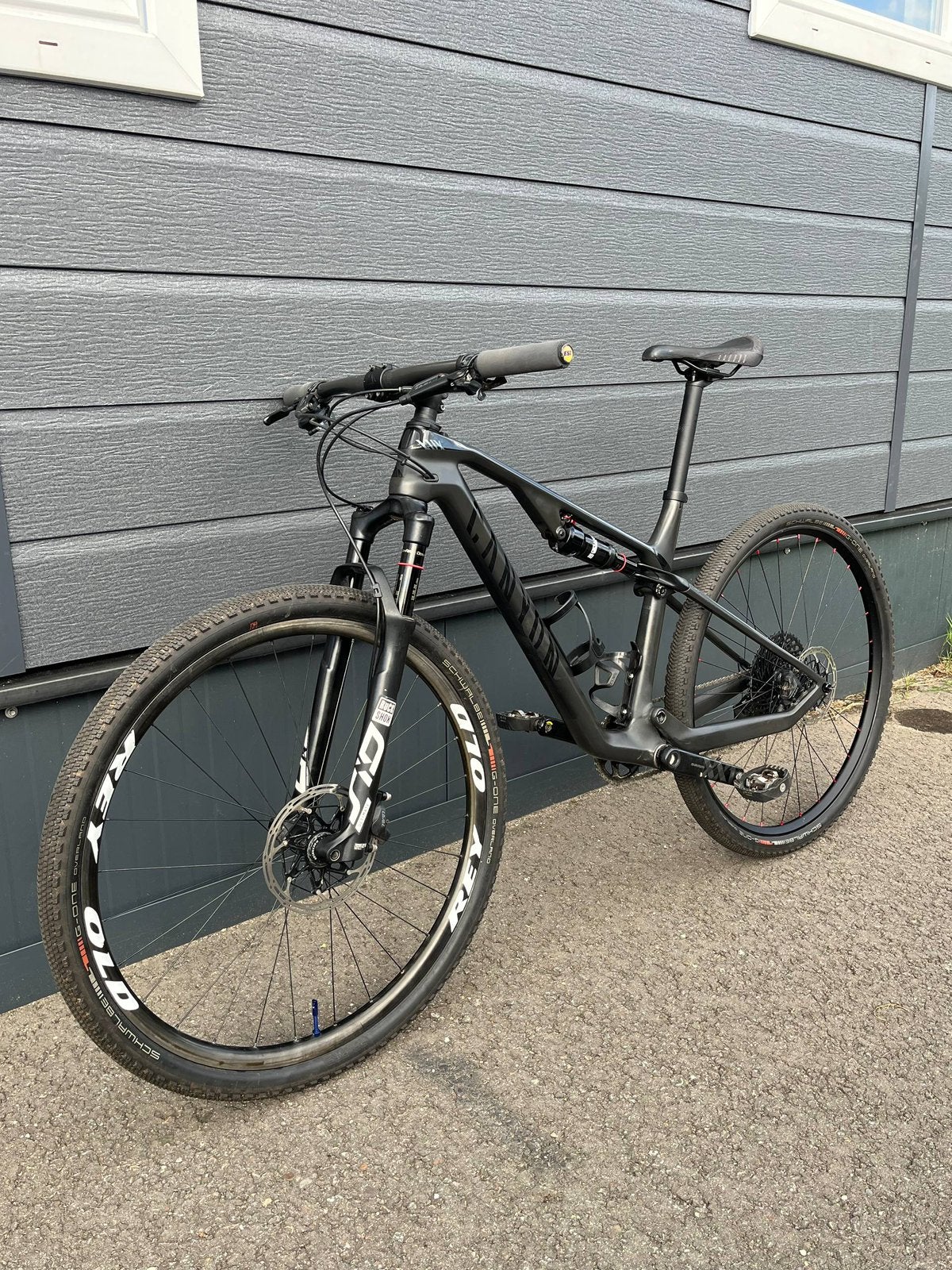Canyon Lux CF SLX 9.0 Maat M — Topklasse Full-Suspension, Fietsen en Brommers, Fully, Ophalen of Verzenden, Zo goed als nieuw