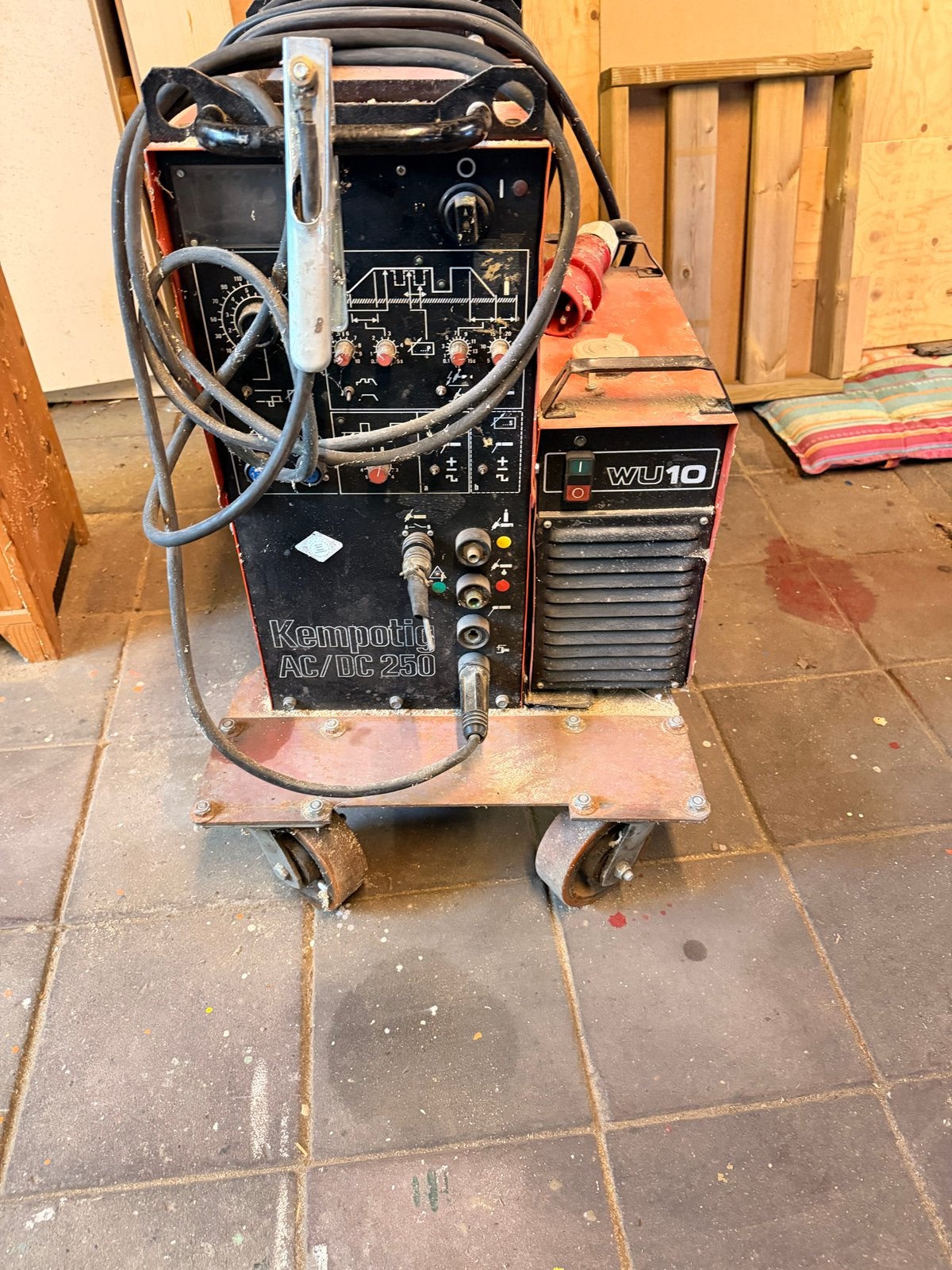 Kemppi Kempotig AC/DC 250 lasapparaat - Werking onbekend, Ophalen, Gebruikt, 250 ampère of meer, Tig