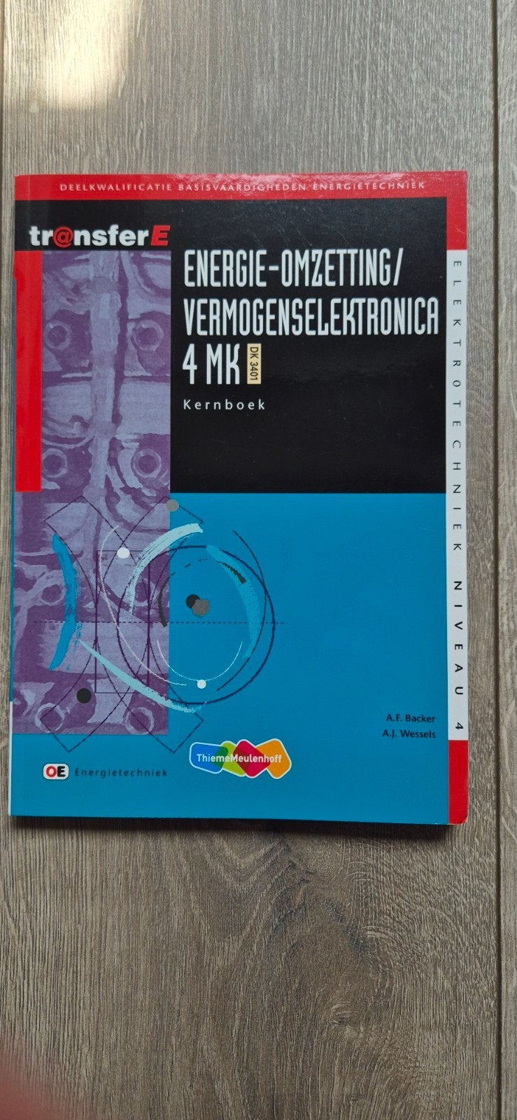 Energie-Omzetting/Vermogenselektronica 4 MK Kernboek, Boeken, Studieboeken en Cursussen, Ophalen of Verzenden, Zo goed als nieuw