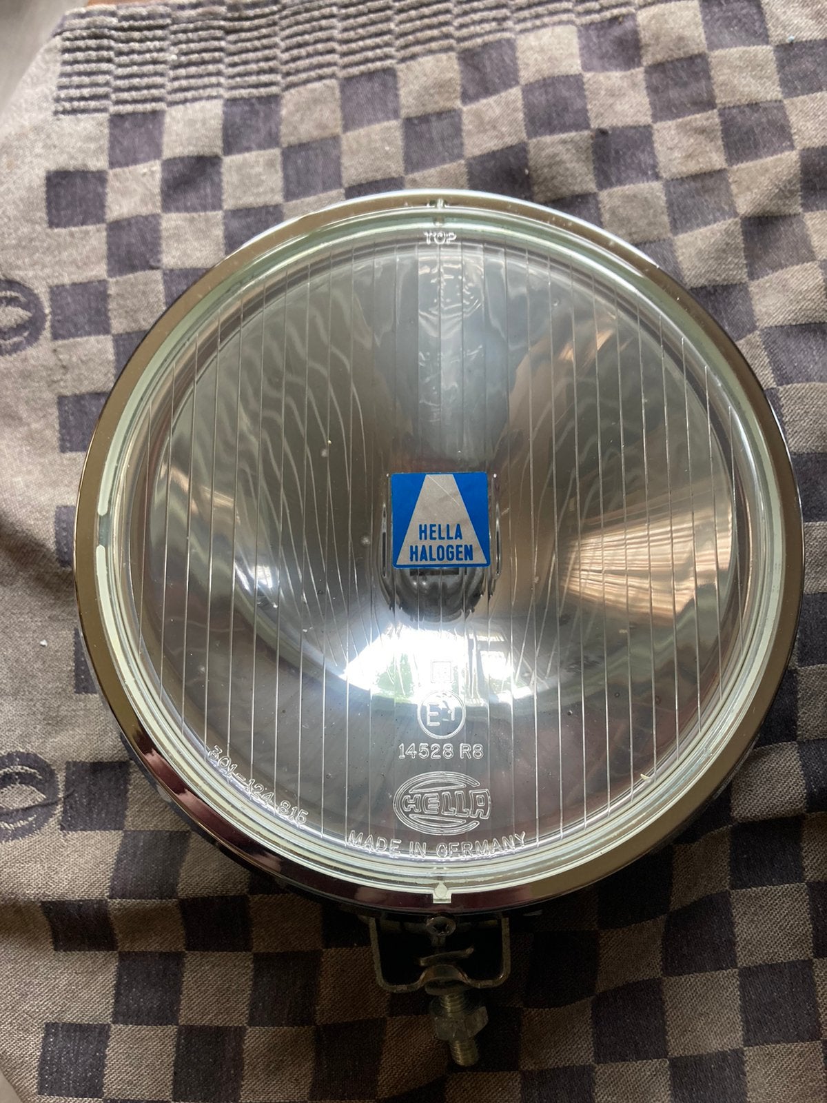 Oldtimer 2 Hella nieuwe verstralers type 192 met covers, Auto-onderdelen, Ophalen of Verzenden, Nieuw
