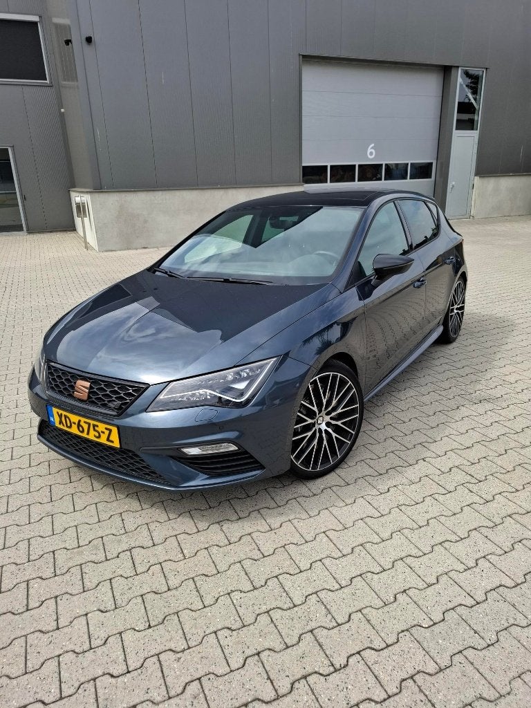 Seat Leon Cupra 2.0 TSI 290 PK DSG-7 2019 Grijs, Auto's, Seat, 4 cilinders, 1984 cc, Leon, Particulier