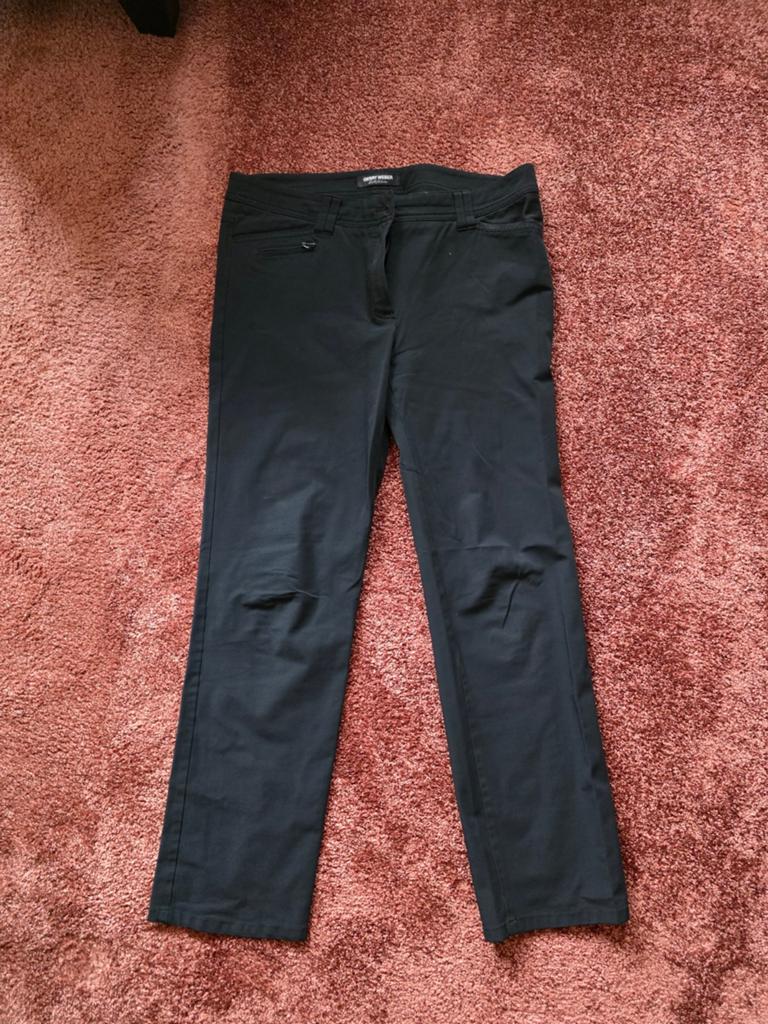 Gerry Weber Zwarte Broek Maat 42, Zwart, Maat 42/44 (L), Ophalen of Verzenden, Zo goed als nieuw