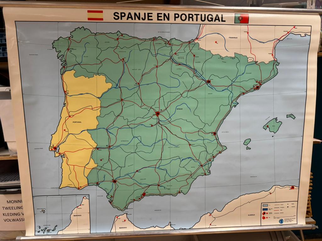 Grote Landkaart Spanje en Portugal - Nette Staat, Ophalen, 2000 tot heden, Europa Overig, Landkaart