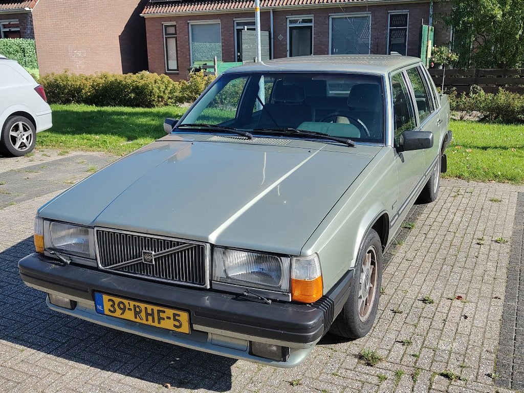 Volvo 760 1982 Groen met 960 motorswap, Stof, Bluetooth, Overige kleuren, Handgeschakeld