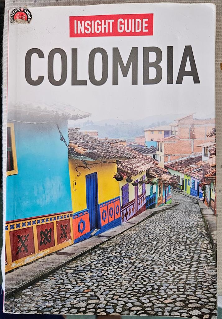 Insight Guide Colombia - Reisgids met prachtige foto's, Boeken, Reisgidsen, Overige merken, Ophalen of Verzenden, Reisgids of -boek