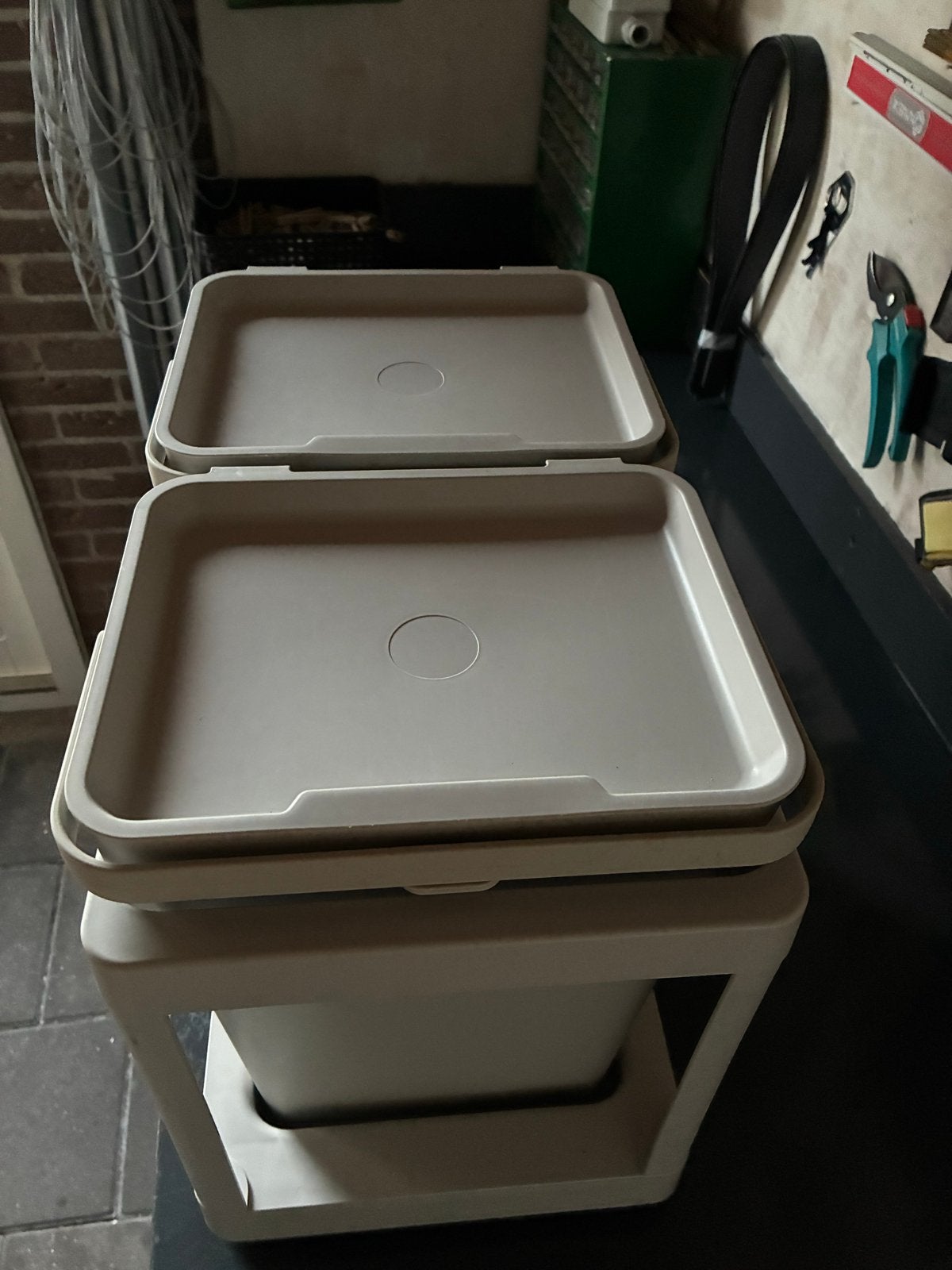 IKEA Hallbar Afvalemmer Systeem - 2x 10L, Ophalen, Kunststof, Gebruikt, 5 – 50
