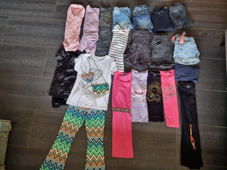 Meisjes kledingpakket 2 maat 134/140 - 20 stuks, Kinderen en Baby's, Ophalen of Verzenden
