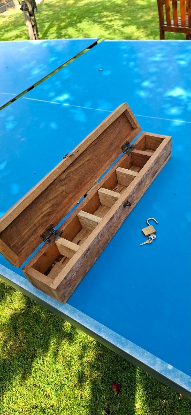 oud houten opbergkastje met slot en sleutels, 6 vakjes, Ophalen, Bruin, Hout