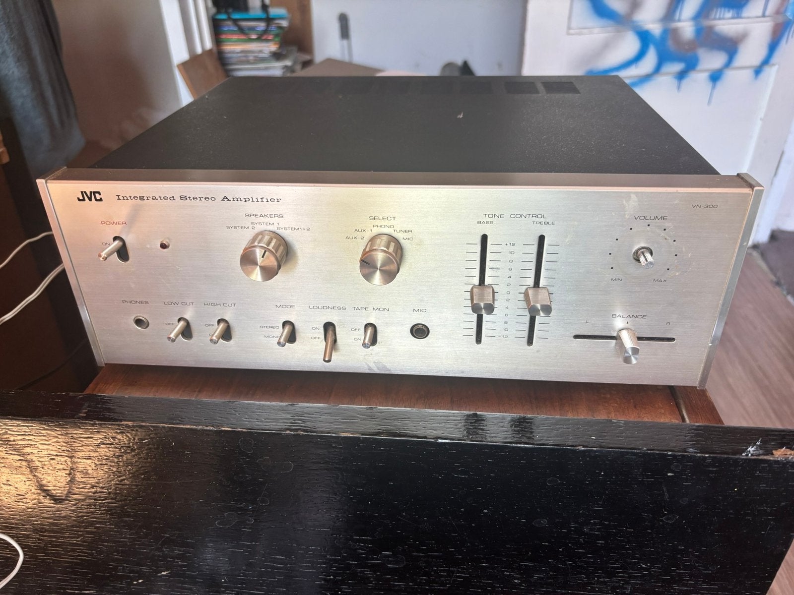 Vintage JVC VN-300 versterker, Ophalen, Zo goed als nieuw, JVC