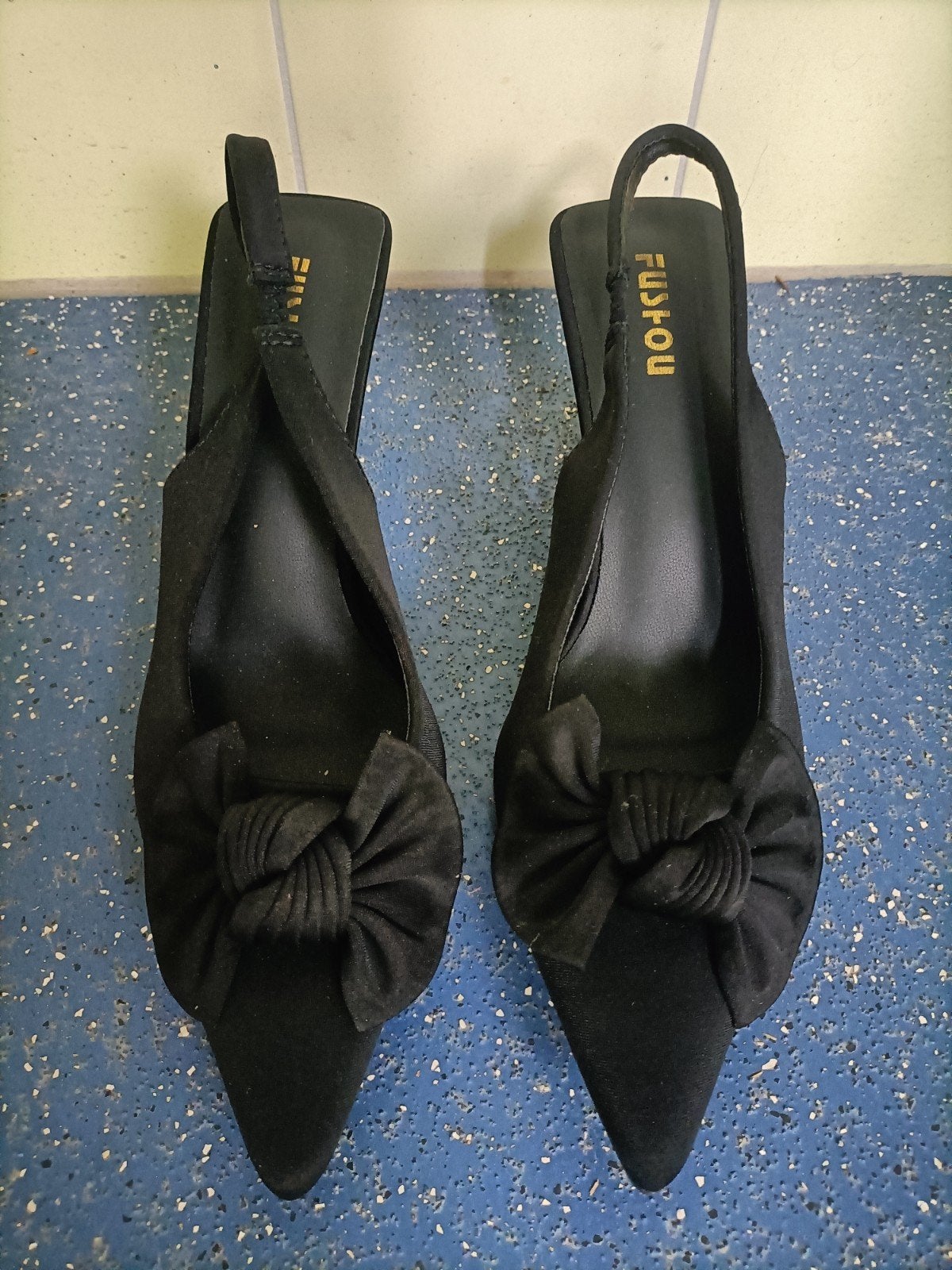 Zwarte slingback pumps met strik - Maat 41, Pumps, Zwart, Ophalen of Verzenden, Onbekend