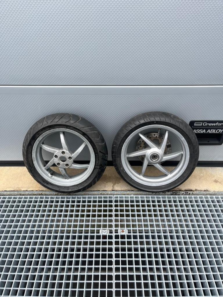 Pirelli en x-Plorer Runner RST wielen banden set, Ophalen of Verzenden, Gebruikt, Overige typen, Overige merken