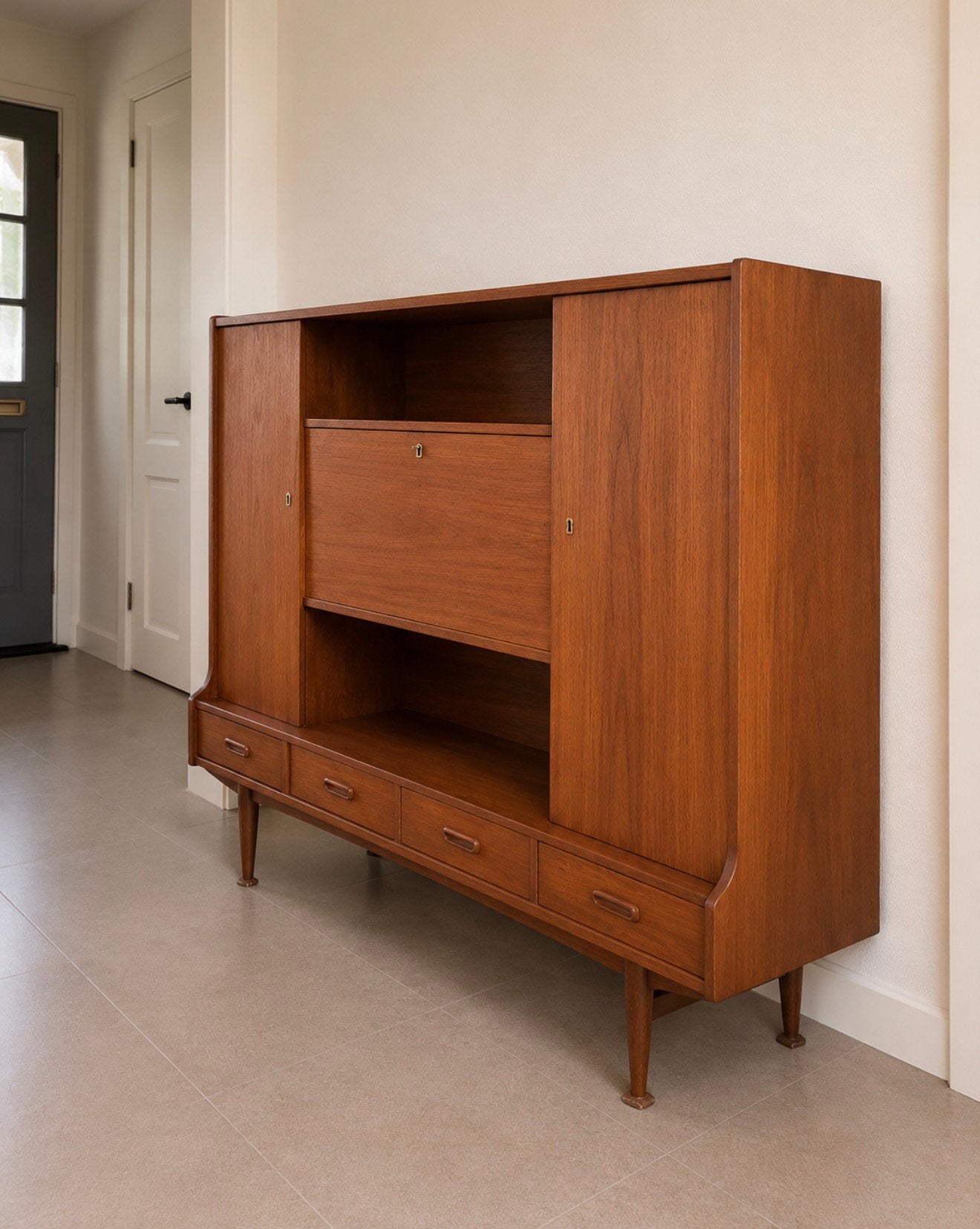 Prachtige vintage teak highboard / barkast, Vintage, Vintage, Ophalen of Verzenden, Zo goed als nieuw