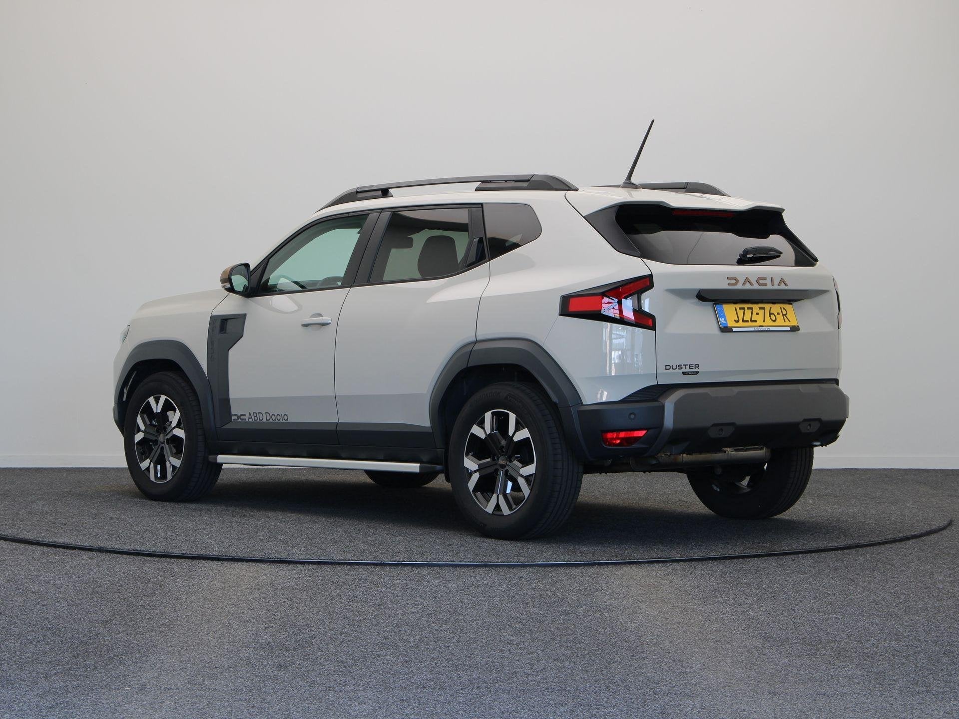 Dacia Duster Hybrid 140pk Extreme | Stoel- en stuurwielverwa, 4 cilinders, Origineel Nederlands, Bedrijf, Automatische klimaatregeling