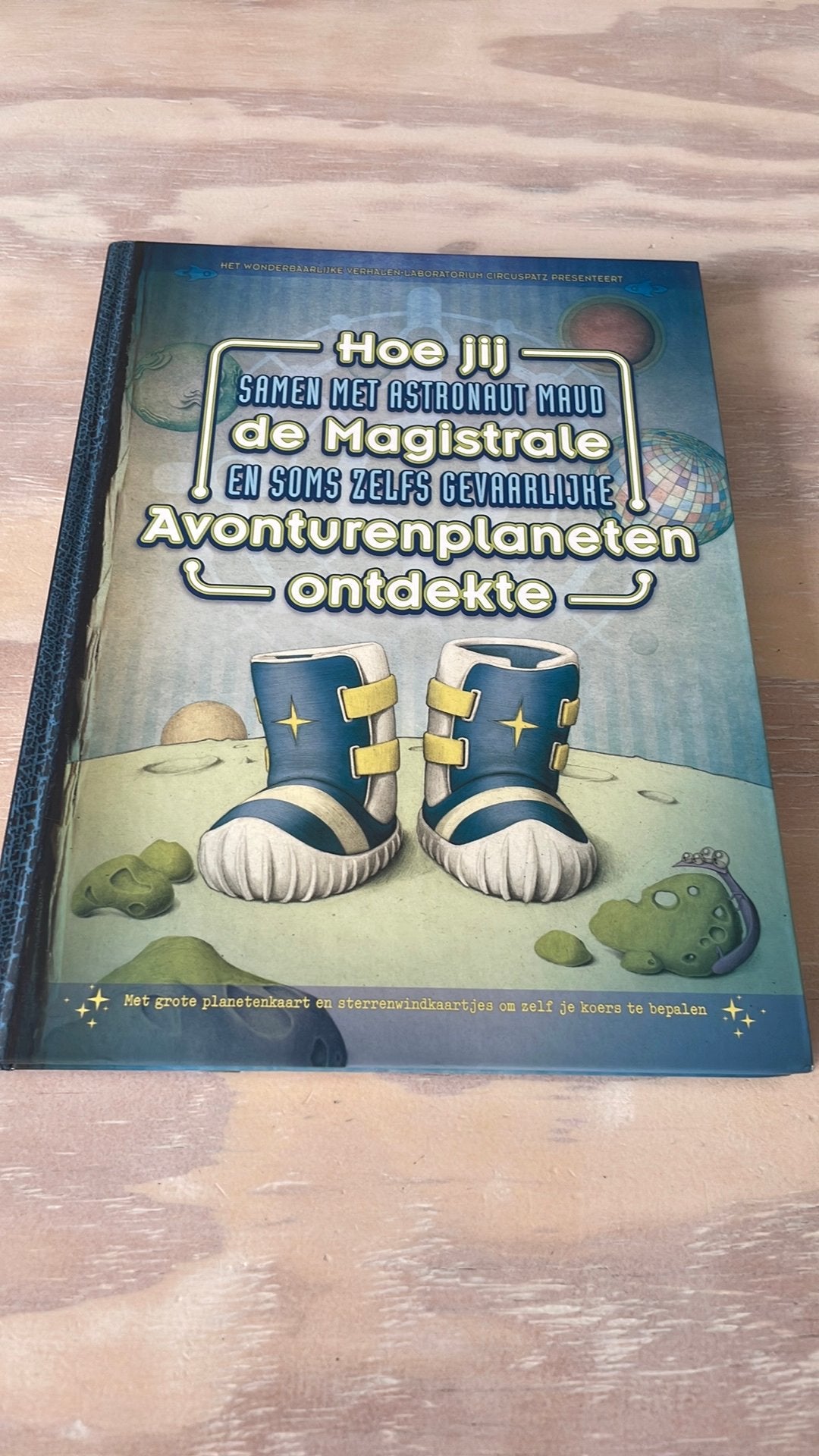 Hoe jij de Magistrale Avonturenplaneten ontdekte, Gelezen, Fictie algemeen, Ophalen of Verzenden, Krista Izelaar