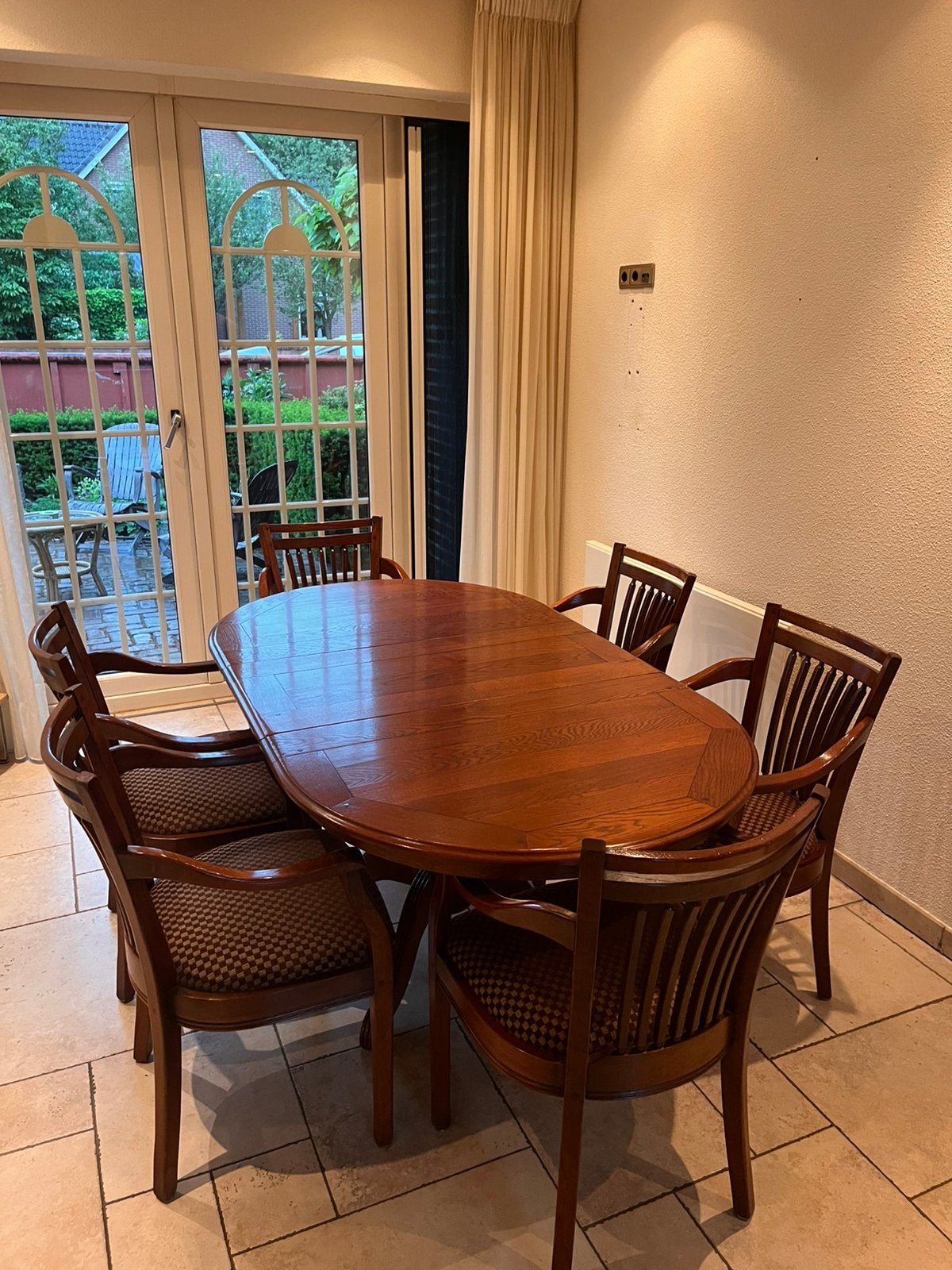 Zeer nette eettafel + stoelen, Zo goed als nieuw, 150 tot 200 cm, Rechthoekig, 50 tot 100 cm