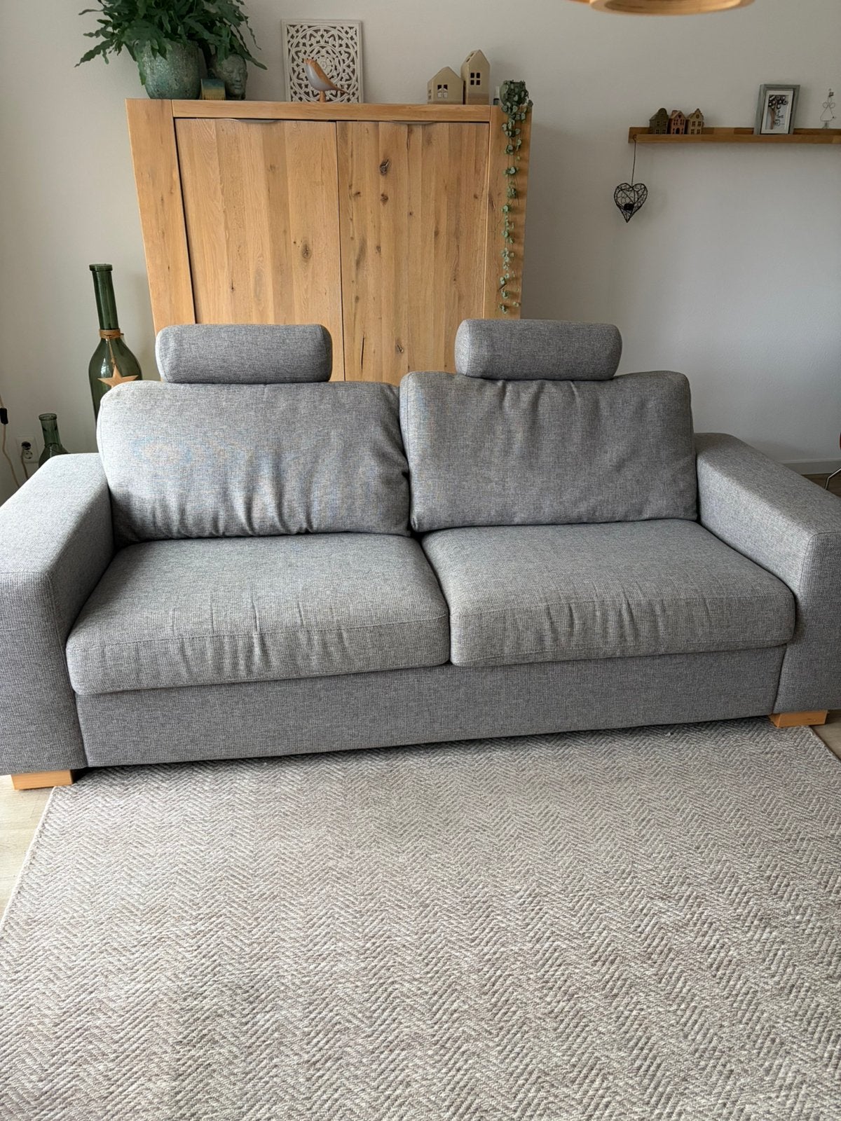 Comfortabele driezitsbank met hoofdsteunen, Ophalen, Gebruikt, Driepersoons, 75 tot 100 cm