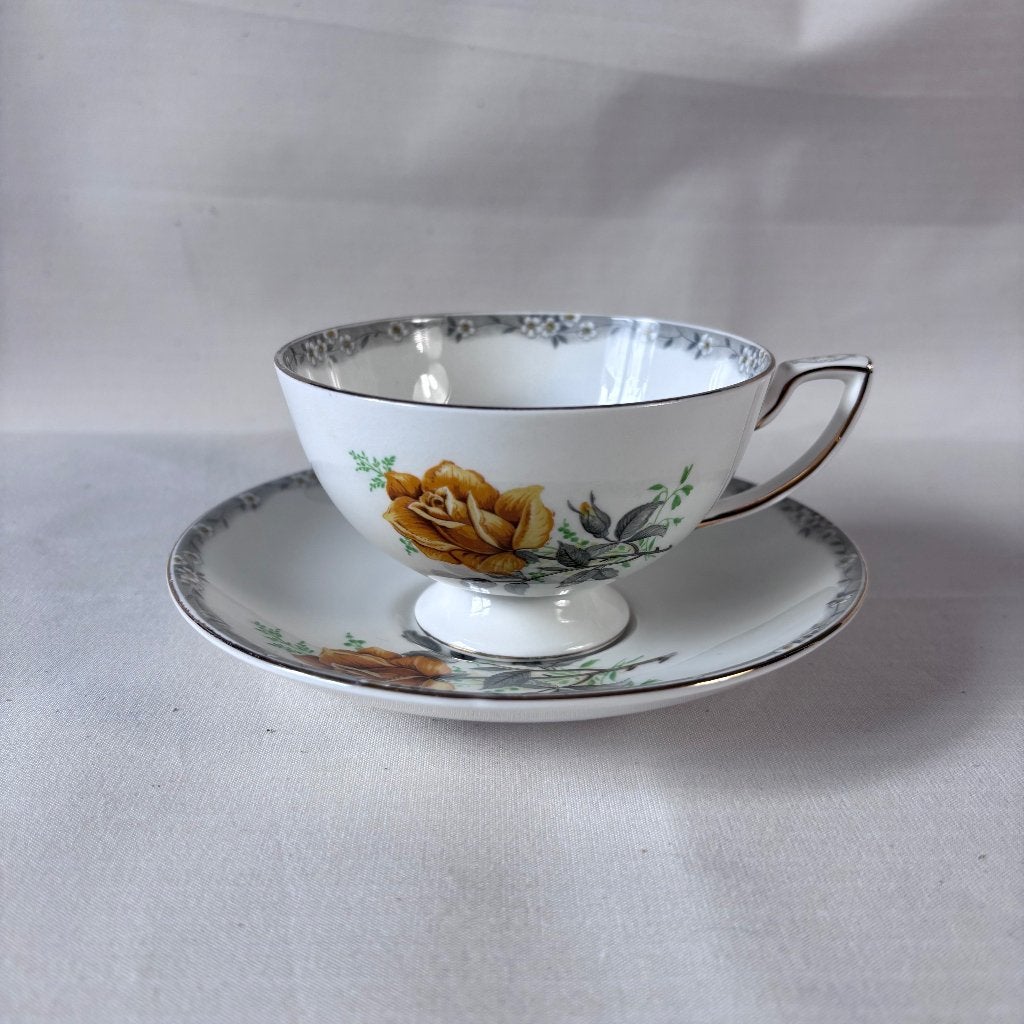 Royal York Bone China kop en schotel – gele roos, Ophalen of Verzenden