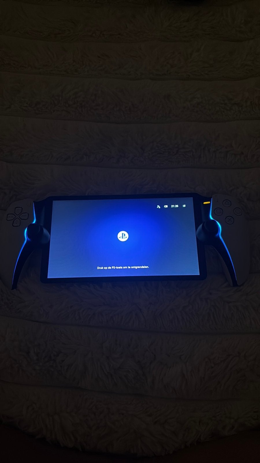 Foto 3 van Playstation portal met doos