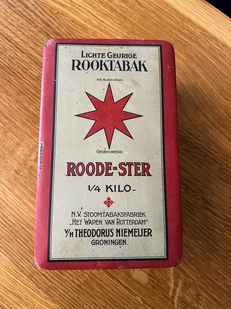 Niemeijer Roode Ster Tabaksblik uit 1940, Ophalen of Verzenden, Gebruikt, Overige