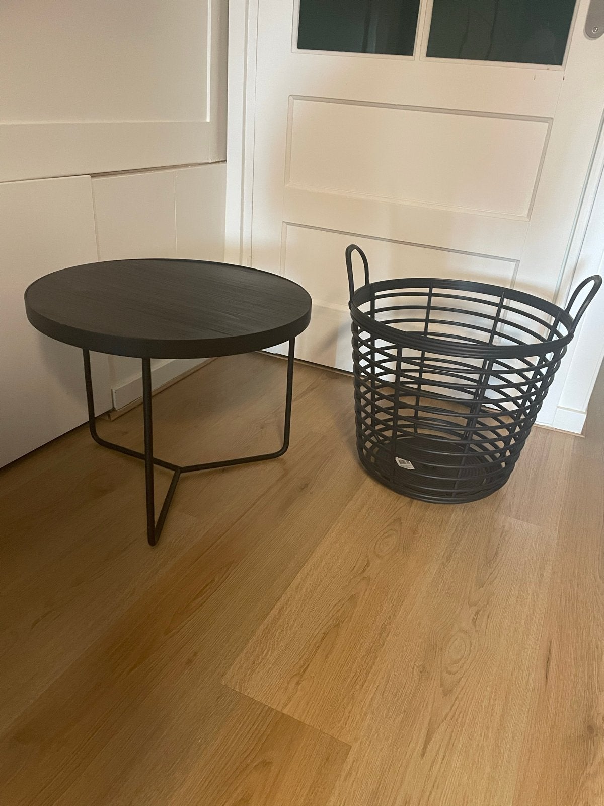 Zwart rond bijzettafeltje en opbergmand, Ophalen, Minder dan 45 cm, Minder dan 55 cm, Gebruikt