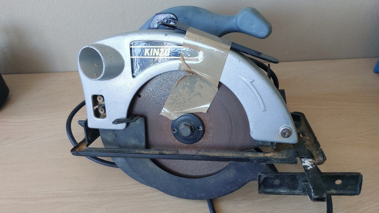 Te koop kinzo zaagcirkelmachine, Ophalen of Verzenden, Minder dan 600 watt, Figuurzaag, 30 tot 70 mm