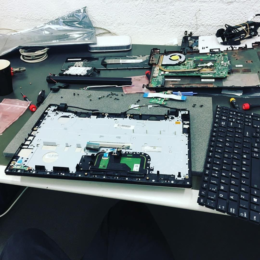 Laptop reparatie, schoonmaak & upgrade in Eindhoven, Ophalen, Refurbished