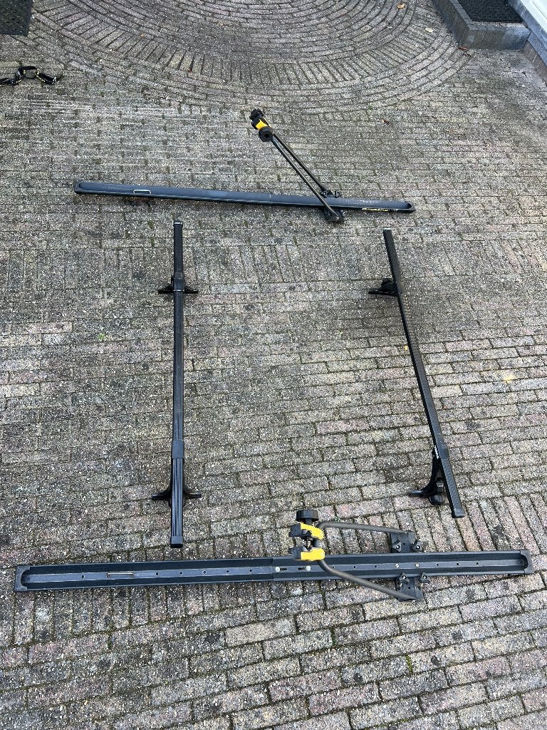 Dakfietsdrager, Ophalen, 2 fietsen, Gebruikt, Dakdrager