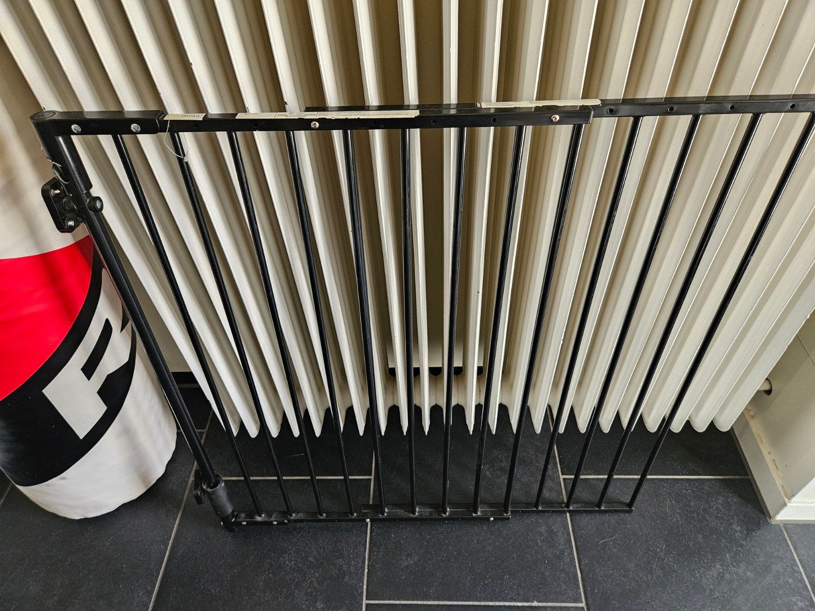 2 Stuks Easy Lock veiligheidshekje - één kant bevestiging, Kinderen en Baby's, Ophalen, Metaal of IJzer, Klemhekje