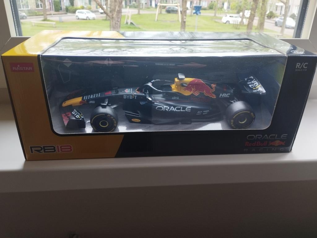Red Bull Racing RB18 RC Auto 1:18 - Max Verstappen, Elektro, Nieuw, Ophalen of Verzenden, Auto onroad