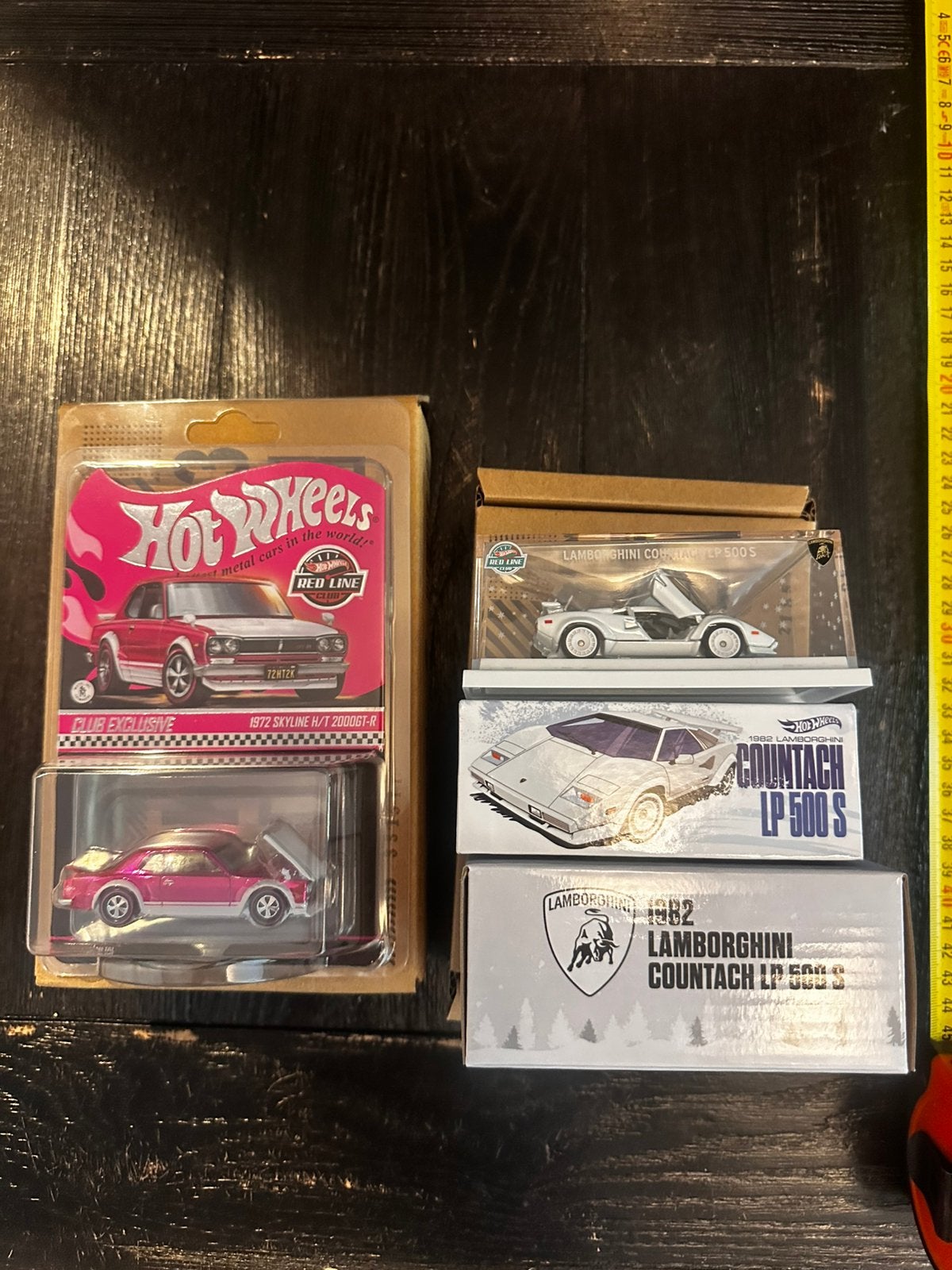 Hot Wheels Lamborghini countach RLC en Nissan Skyline 2000gt, Ophalen of Verzenden, Zo goed als nieuw, Auto