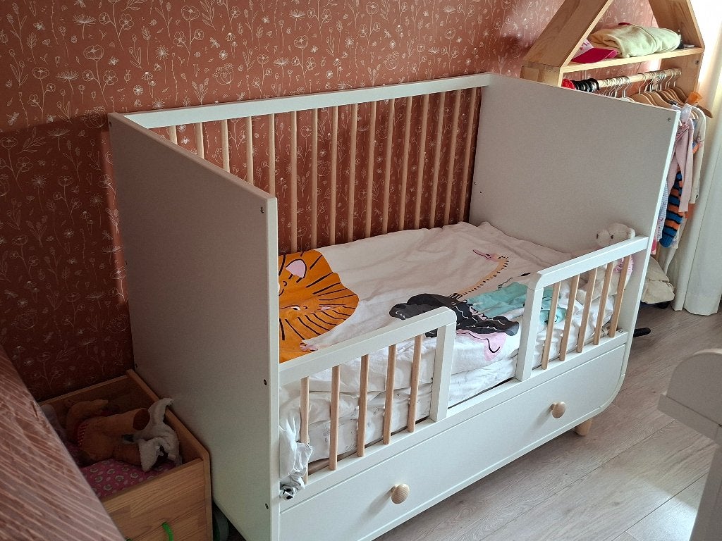 Ikea Myllra ledikant baby/peuterbed, Ophalen, Zo goed als nieuw, Ledikant